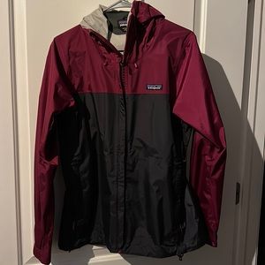 Patagonia womens rain jacket